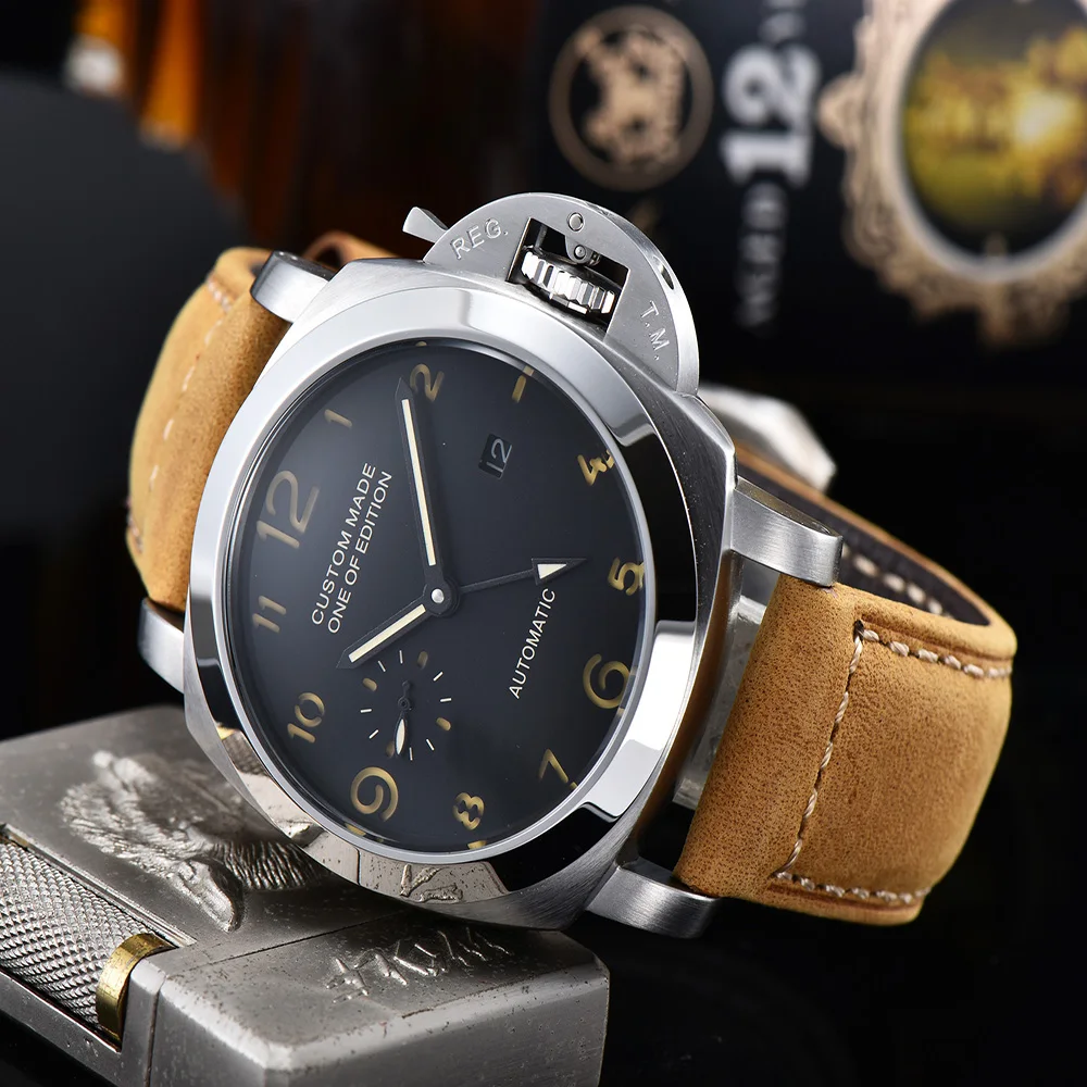 

Men's Automatic 44mm GMT Silver Case Watch Stainless Steel Luminous High Quality Leather Strap Date Watch