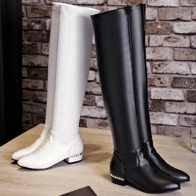 Женские ботинки черного и белого цвета; женские ботинки на толстой подошве; высокие осенние и зимние Ботинки Martin на тонком каблуке; простые ботинки; большие размеры 34-43
