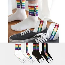 В Корейском стиле с круглым вырезом для женщин Носки теплая дышащая harajuku забавная модная повседневная хлопковая уличная одежда черные и белые носки-осень-зима