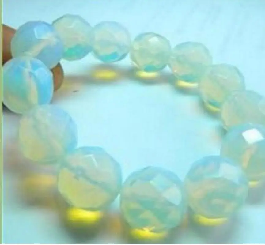 

Beautiful 10mm Faceted Sri Lanka Moonstone Gems Bracelet Bangle 7.5"