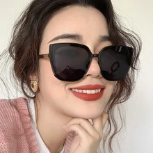 

Retro Sunglasses High Quality Cateye Designer Eyewear For Women/Men Oversize Square Glasses Luxury Oculos De Sol