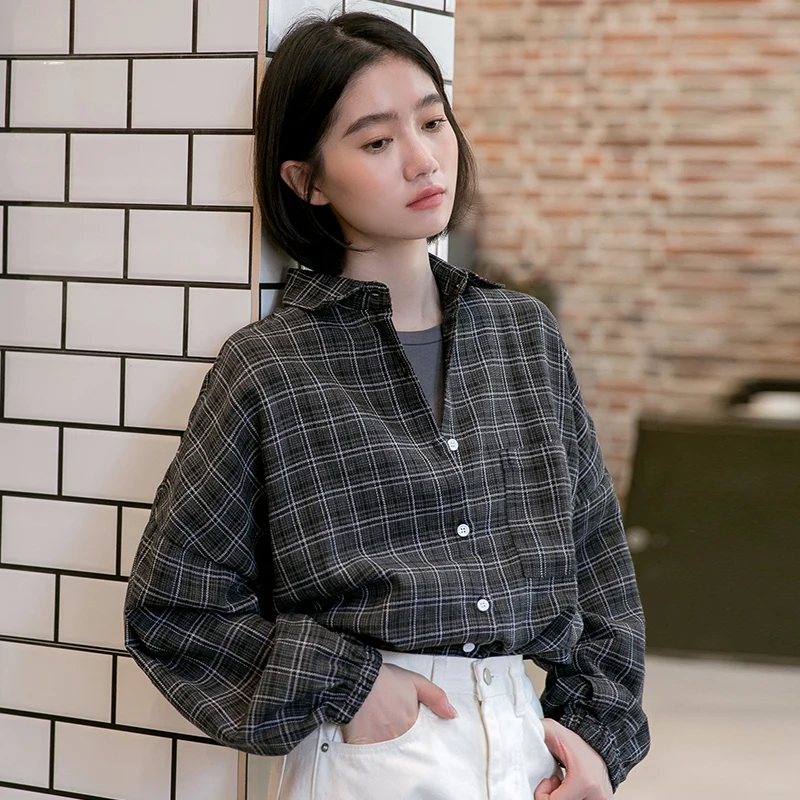

COIGARSAM Vintage Plaid Shirt Womens tops New Spring Chiffon Loose Women shirts Dark Grey Plaid 9638