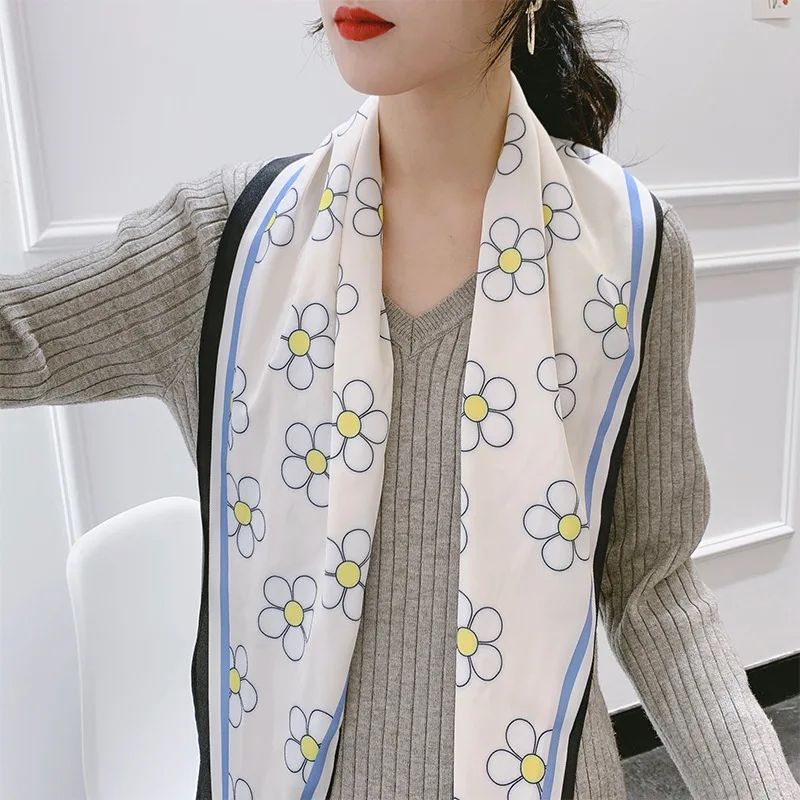 

Korean Version of The New Short Wild Small Silk Scarf Sciarpa Donna Foulard En Soie Foulard Luxe Moda Mujer Fahion Luxury Brand