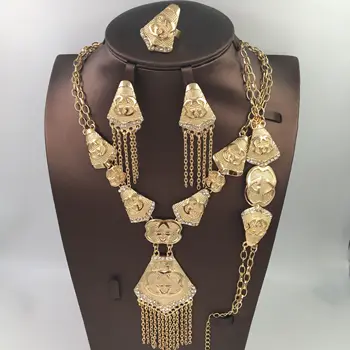 

2019 Bridal Gift Nigerian Wedding African Beads Jewelry Set Brand Woman Fashion Dubai Gold Color Jewelry Set Wholesale Design
