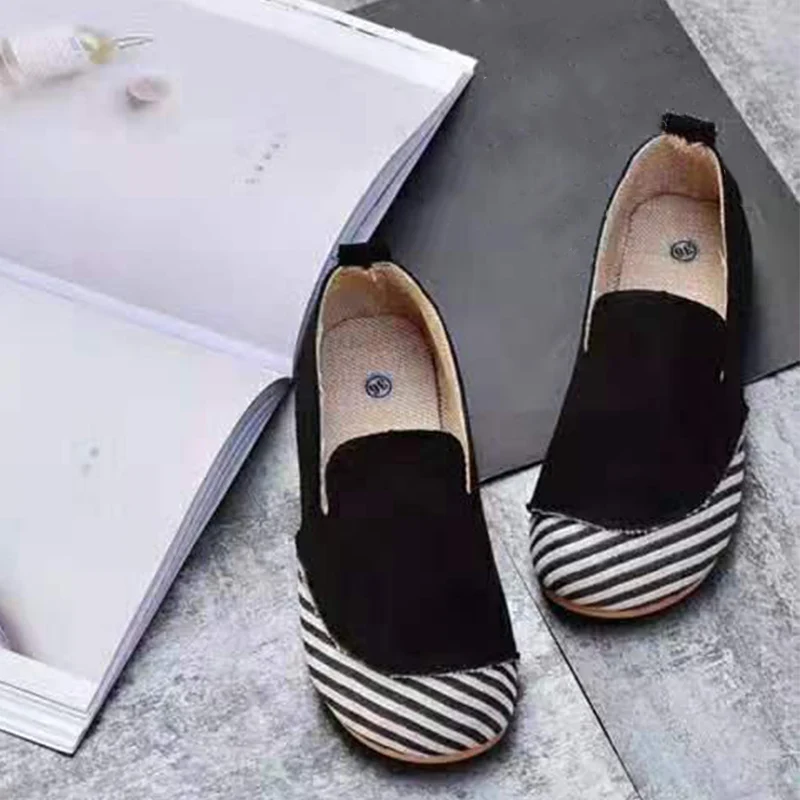 

Women Flat Shoes Suede Slip On Casual Loafers Ladies Leopard Comfort Female Striped Loafers Fashion Autumn Moccasin Plus Size