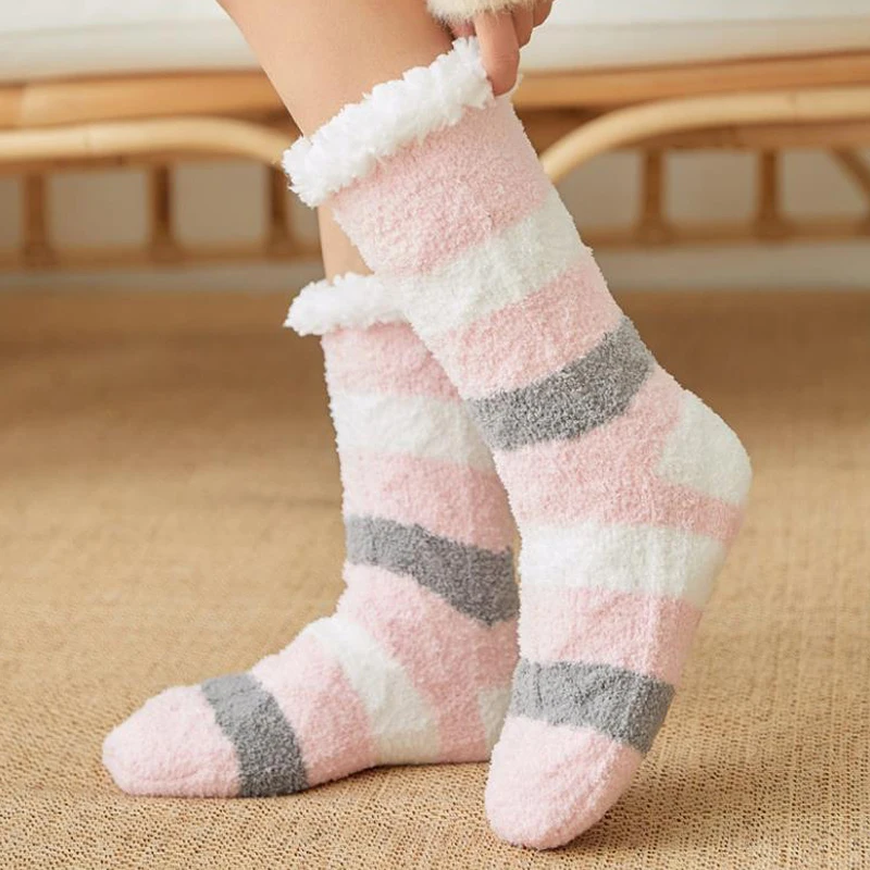 Chaussettes cocooning à rayures antidérapant