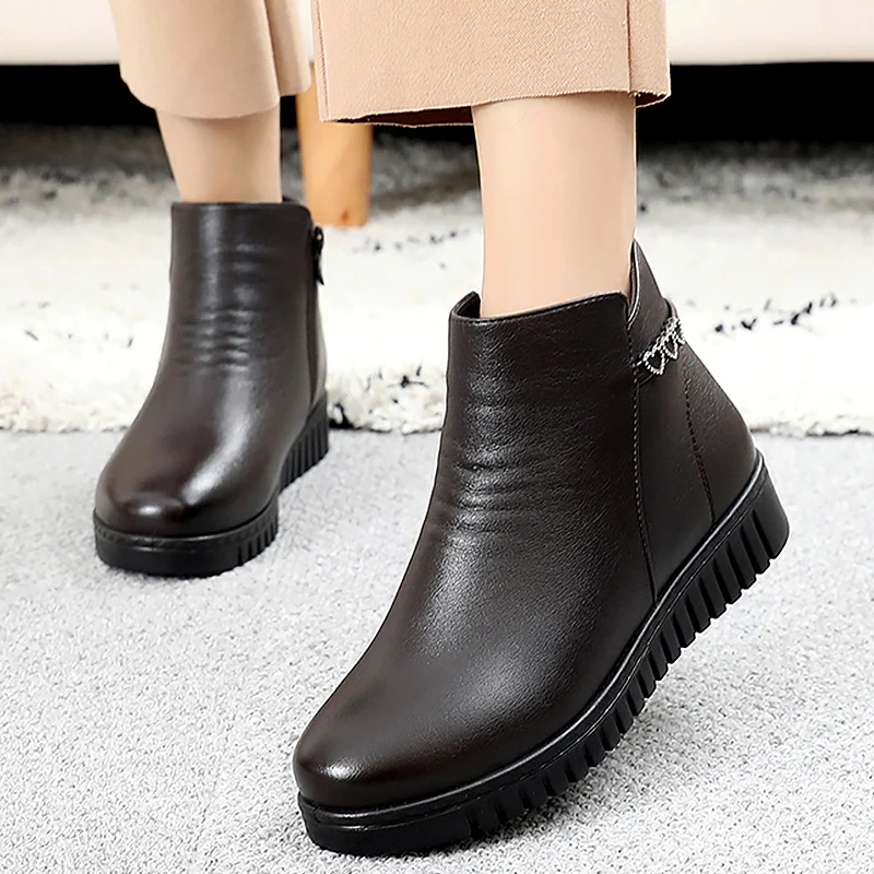 

Winter boots women Rhinestone Love Leather boots women 2020 Big size Wedge Women Snow Boots Female Non-slip Warm Fur Ankle Boots