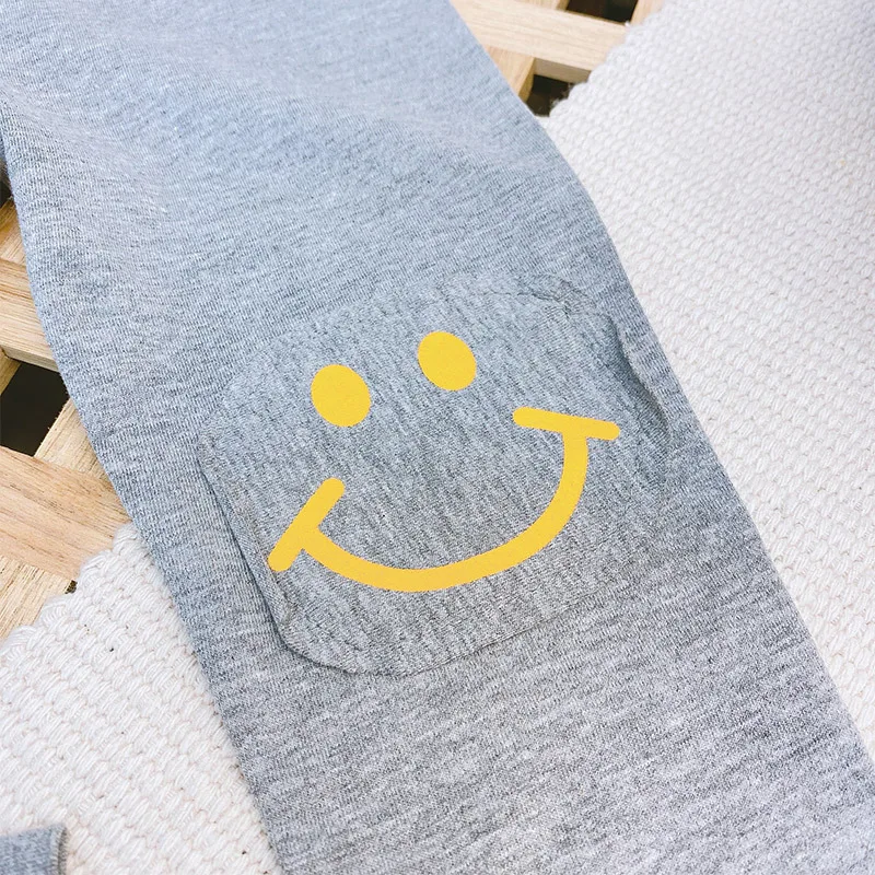 Весенне осенние детские леггинсы для девочек эластичные штаны с веселым