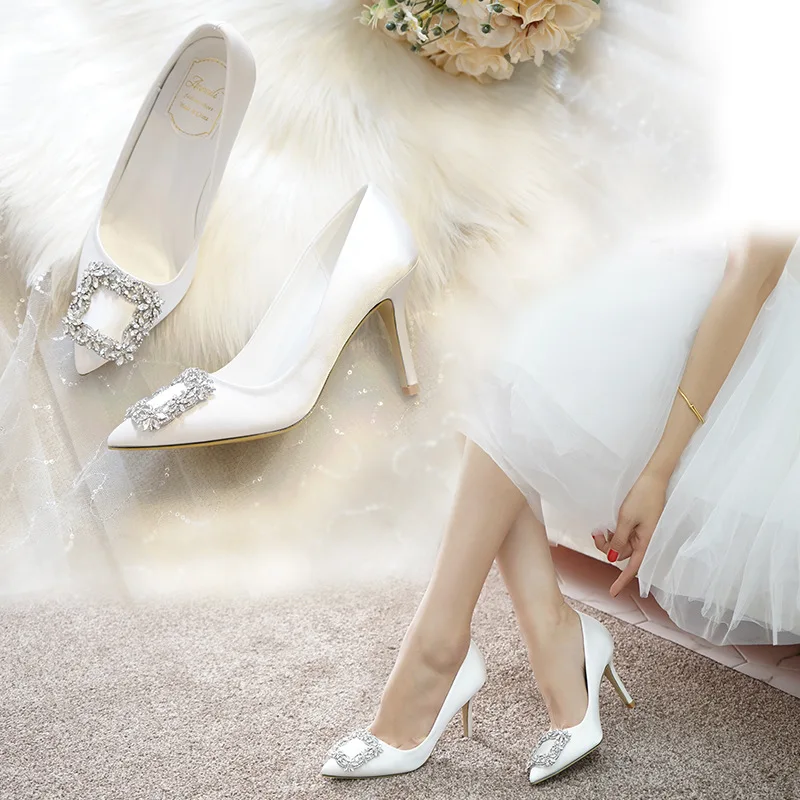 

Spring new pointed white rhinestone stiletto high heel bridal wedding shoes large size small size dress banquet women's shoes