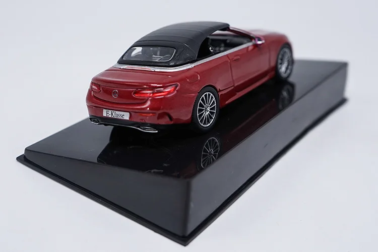 1:43 E300 E-KASE Coupe модель сплава автомобиля статические высокой моделирования металлические модельные автомобили с оригинальной коробкой