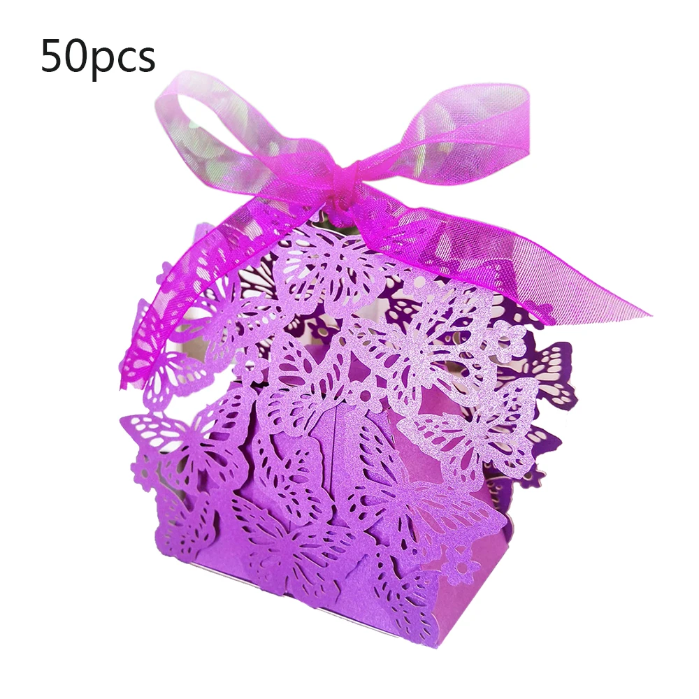 Purple 50 шт./компл. бабочка Лазерная резка полые перевозки сувениры, подарочная упаковка, коробка для конфет с бантом для вечеринки свадьбы события вечерние поставки - Цвет: Purple