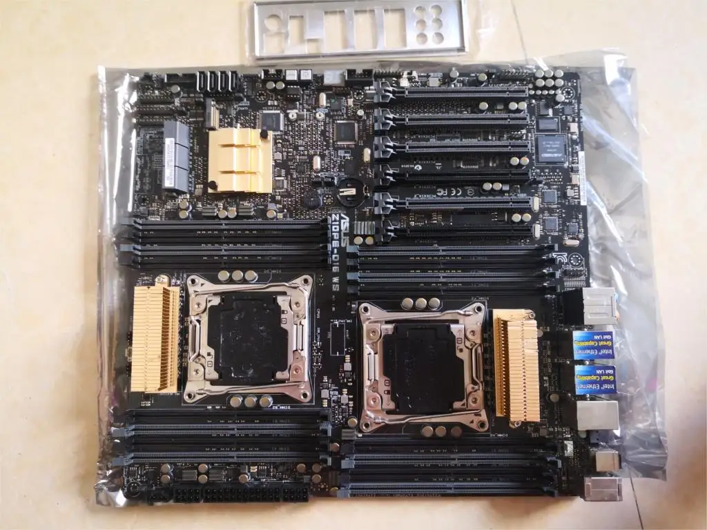  Z10PE-D16 WS server motherboard DDR4 memory support E5-2600 V3 V4 used 90%new