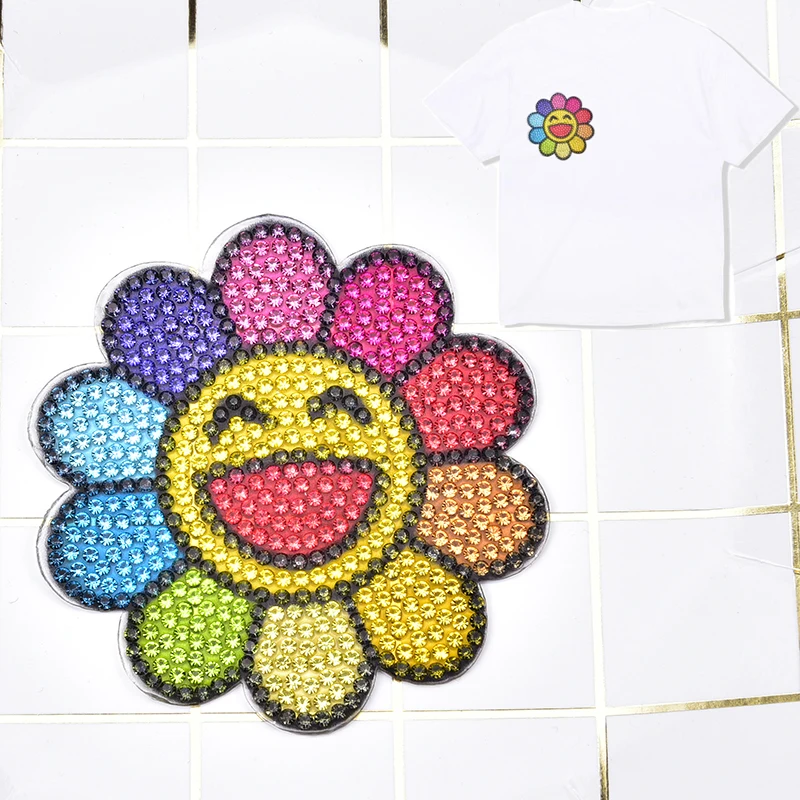 Fashion Crystal Beads Rhinestone Smiley Symbol Motif Applique Iron On Strass Patches For Clothing Decoration Accessories | Дом и сад
