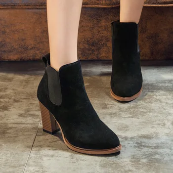

Autumn Winter Women Boots Solid European Ladies shoes Martin boots Suede Leather ankle boots with thick scrub ghn90