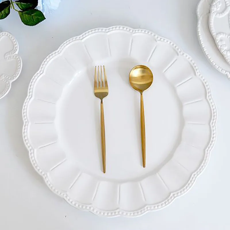 Плоский неглубокая тарелка набор посуды элегантный Soild белый Delica Basso-relievo свадебный ужин тарелка
