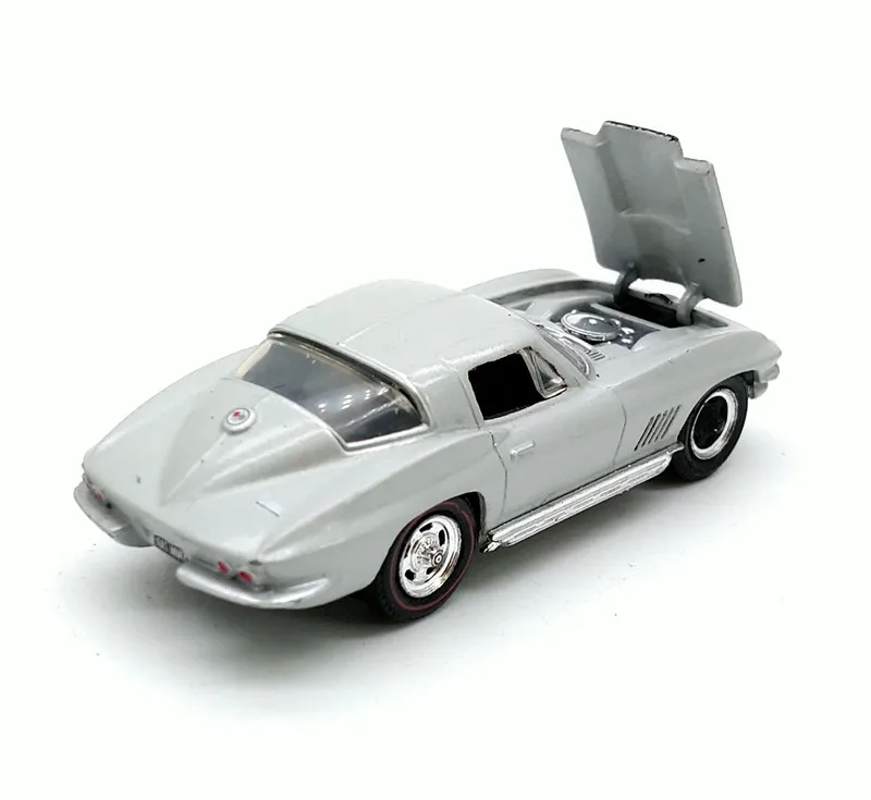 Зеленый светильник 1: 64 1967 Chevrolet Corvette бутик сплава автомобиля игрушки для детей Детские игрушки модель оптом