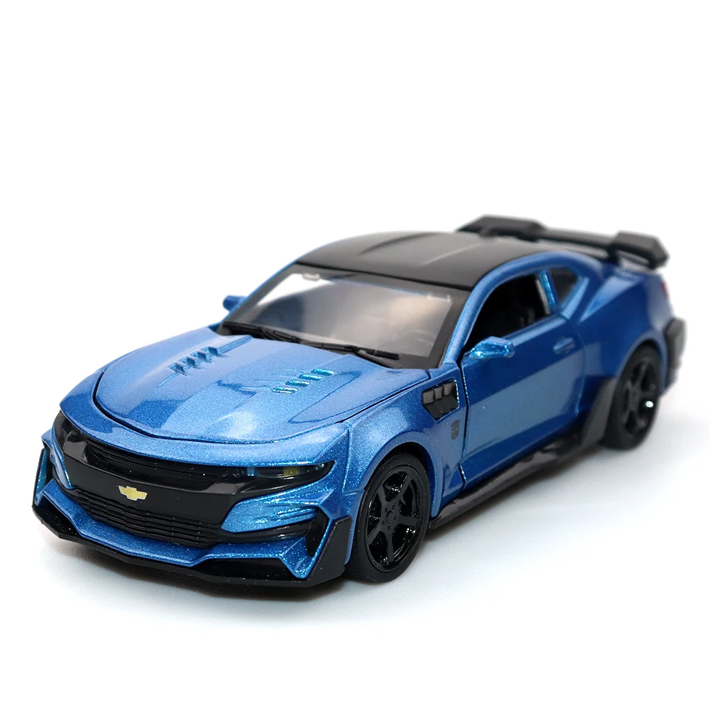 

1:32 Chevrolet Comalo Blue Car High Simulation Alloy Diecast Car Model Pull Back Sound Light Collection for Children's Gifts