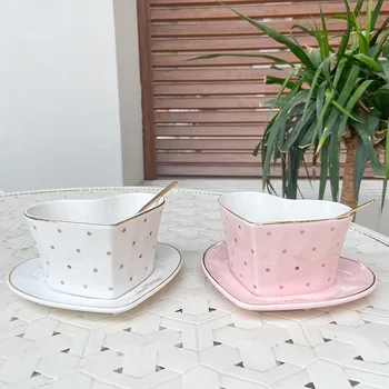 

Creative 230ml Heart Shape Coffee Set White Pink Ceramic Tea Set Dot Pattern