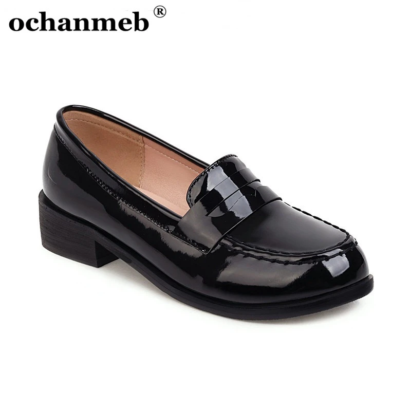 women's round toe loafers