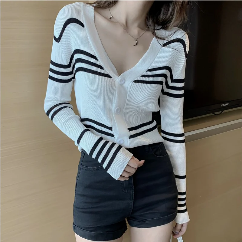 2020 Cardigan Women's Sweaters Spring and Autumn Thin Section Stripe V-Neck Sweater Single Breasted Coat Cardigan Long Sleeve