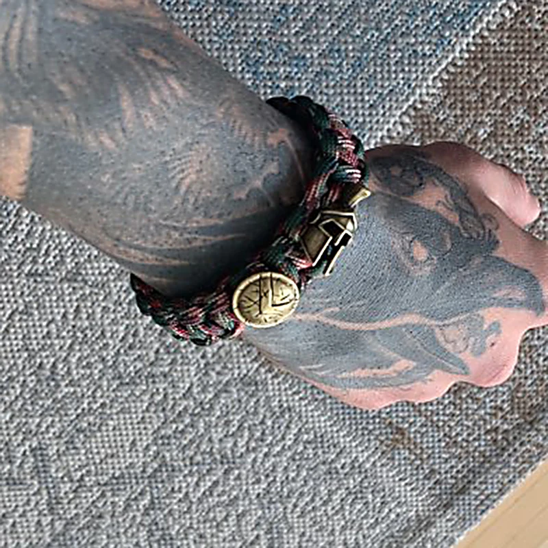 Nordic Outdoor Spartan Warrior Helmet Lanyard Bracelets Men Antique Vikings Accessories Survival Paracord Bangles homme Handmade bracelet jewelry leather bracelets shell charm bracelets
