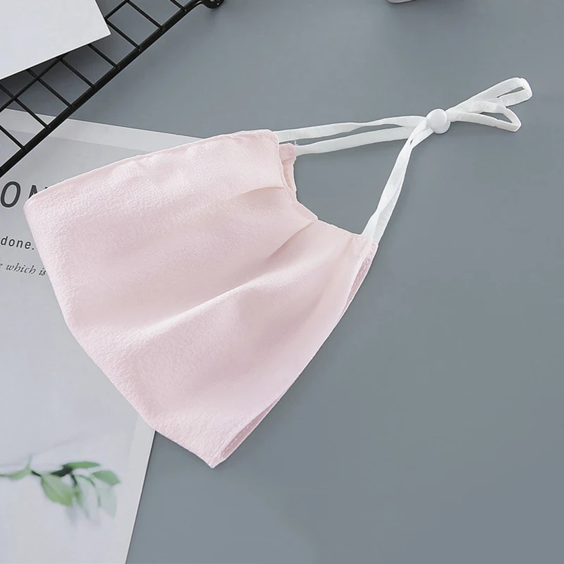 Double Sided Silk Breathable Face Mask Washable Summer Sunscreen Windproof Masks Outdoor Women Solid Face Mouth Masks Wholesale