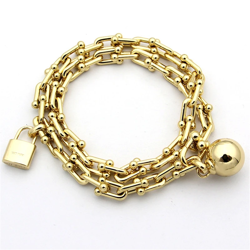 9541017809_1133363681