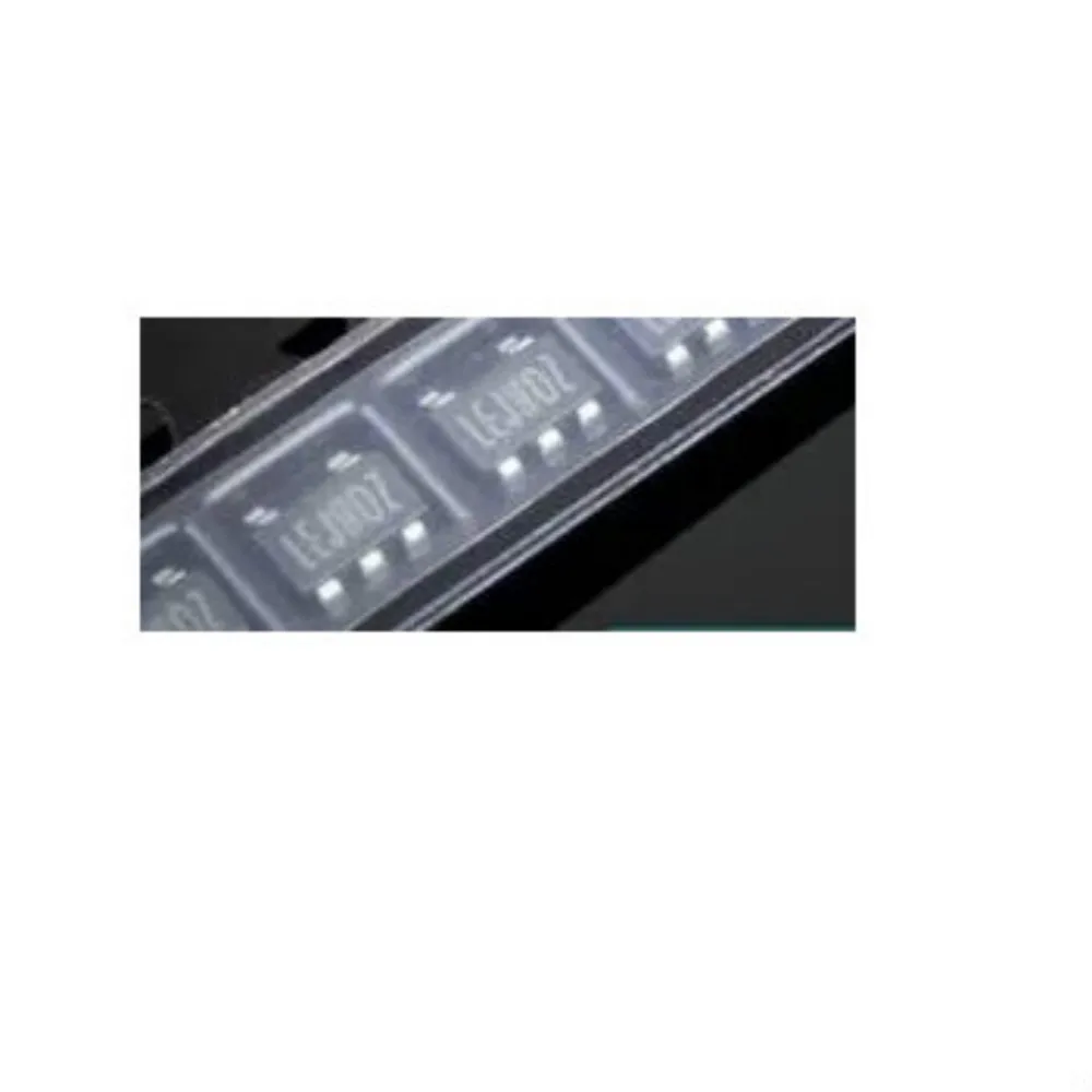 Бесплатная доставка в наличии ADP150 ADP150AUJZ-3.3-R7 ADP150AUJZ-3.3 SOT23-5 новая Оригинальная