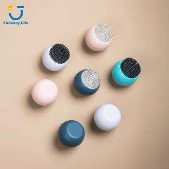 

Kitchen Dish Brush With Liquid Soap Dispenser Spherical Can Stand Pot Does Not Hurt The Surface Kitchen Brush Tableware