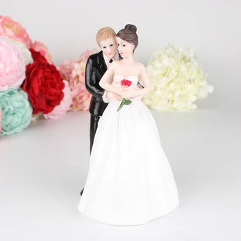 

Romantic Black Groom Bride Marry Resin Figurine Wedding Cake Topper Wedding Decoration