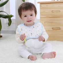 Милое детское полотенце с квадратным слюнявчиком, детский хлопковый нагрудник с завязками, водонепроницаемый нагрудник, детские дышащие нагрудники с случайным узором