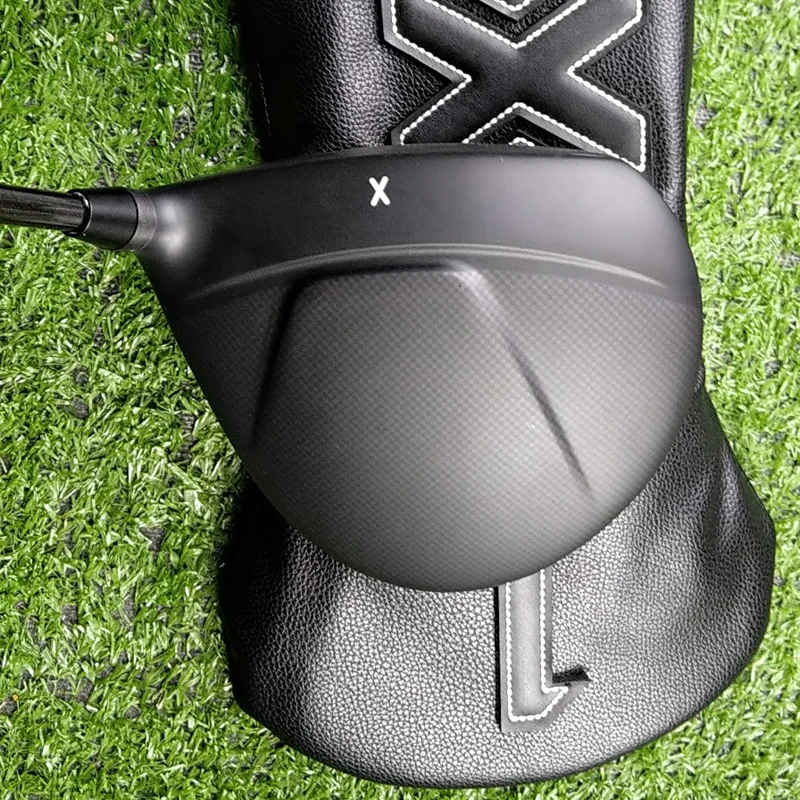 

0811x driver and 0341x gen2 5 wood and 0317x gen2 22 degree utility.