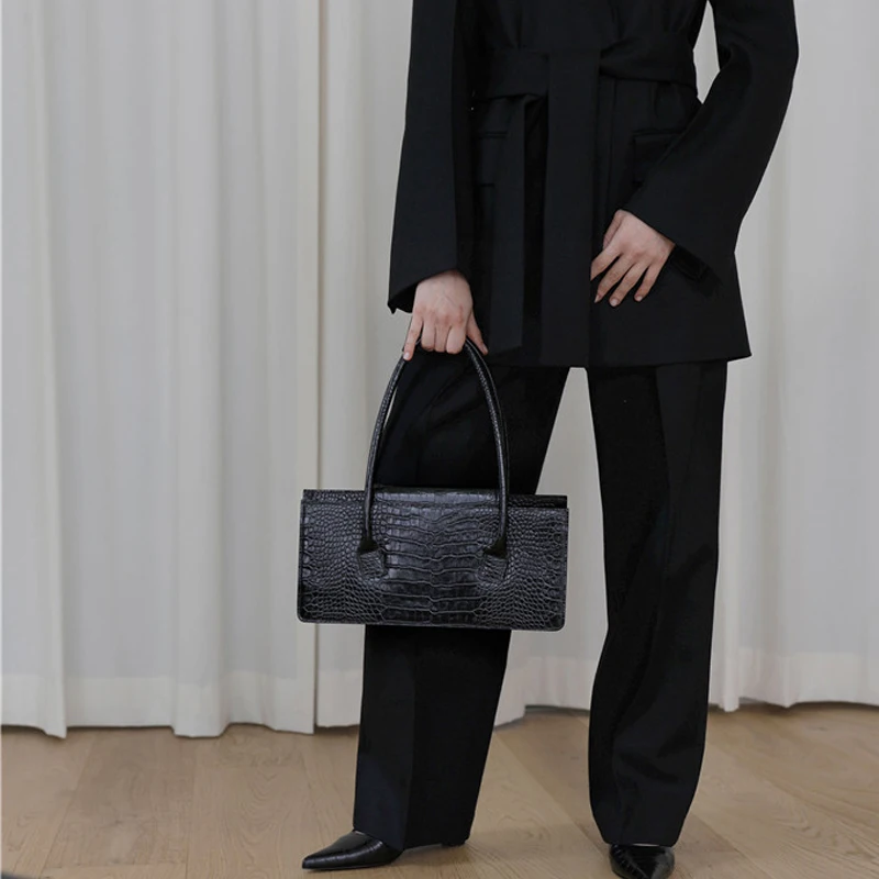 

Women Handbags Fashion Crocodile Semicircle Saddle Bags PU Leather Shoulder Bags for female Handbags Designer bolsas