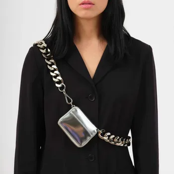 

2020 Spring Summer Stylish Black White Colr Single Wide Chain Zipper PU Leather Small Messenger Bag All Match big Chain W007