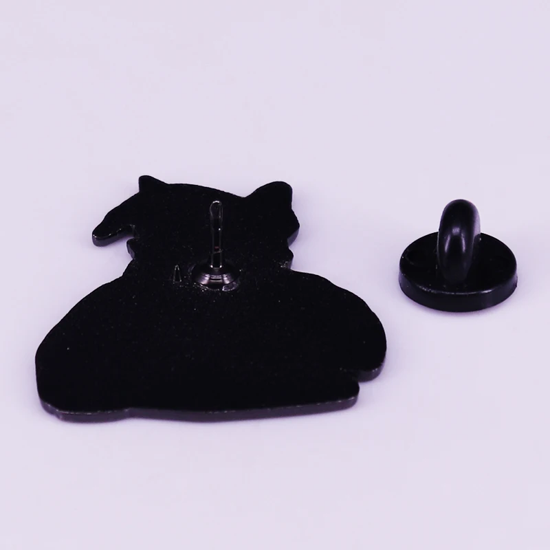 Cartoon brooch Mel-Snack was always trying to eat cats, so I thought it was appropriate he should have a Garfield