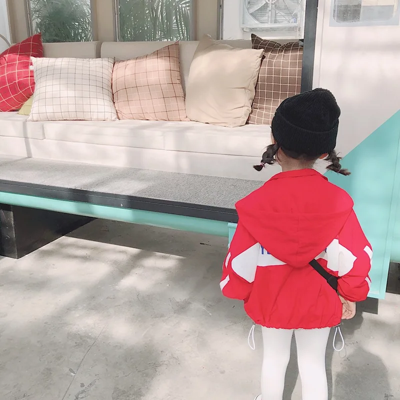 New autumn Korean style fashion white and red hit color normal section hooded jacket outwear both for boys and girls