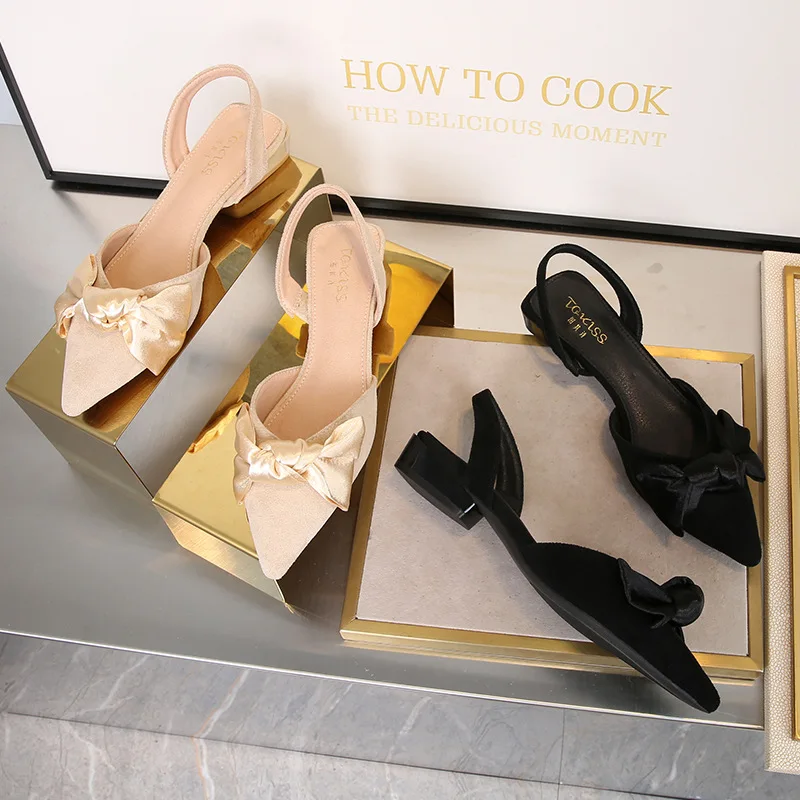 Босоножки на низком каблуке с острым носком толстом большие размеры 41-43 | Обувь