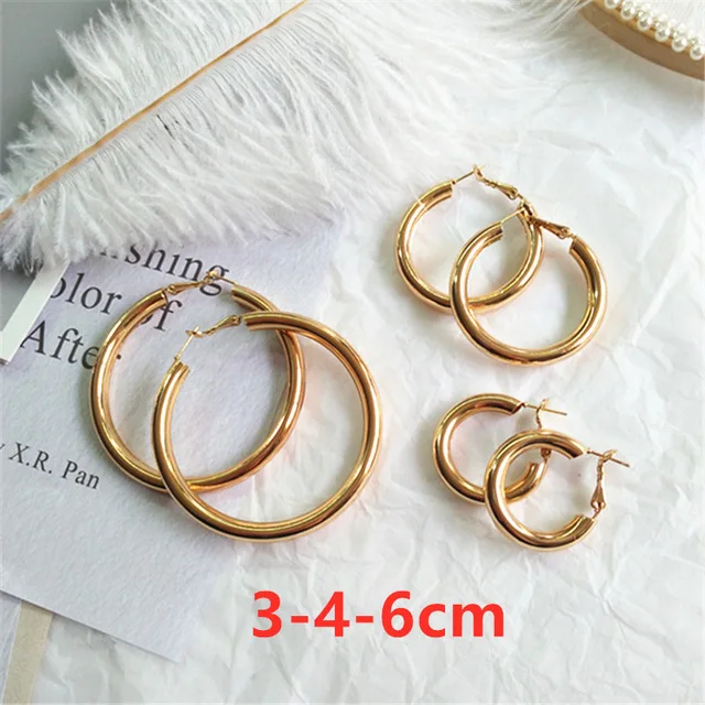 HUANZHI 2020 New Minimalist Gold Metal Large Circle Geometric Round C shape Hoop Earrings for Women Girls Jewelry GIfts