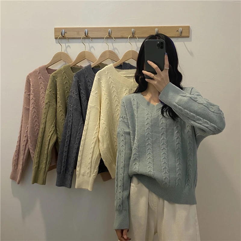 Autumn Winter Women Knitted Sweaters Warm Pullover And Jumpers V-neck Pullover Twist Pull Jumpers Knitted Sweaters