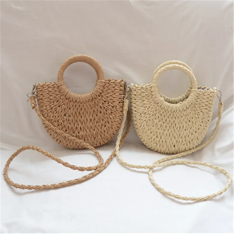 

New Straw Bag Hand-woven Children's Small Round Bucket Simple Handbag Women's Bag