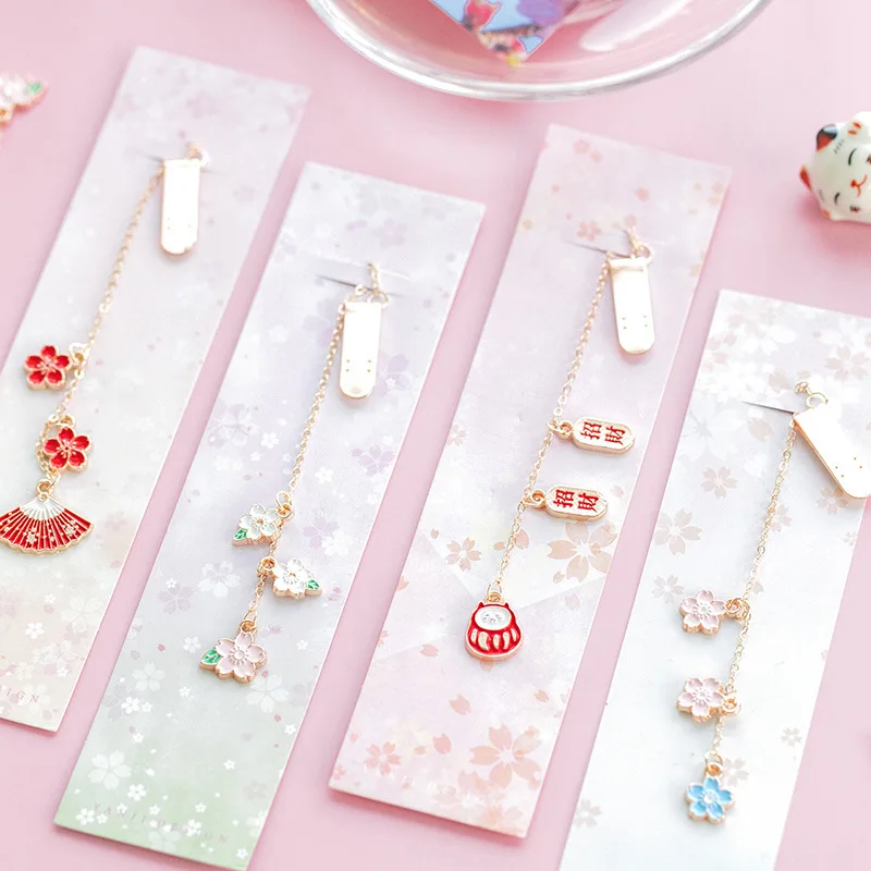 1 Pcs Creative Pattern Metal Bookmark Cute Simple Girl Acrylic Pendant Decoration Journal Gift For Kids BookMark Office Supplies |