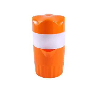 

New Kitchen Multifunctional Manual Juicer Lemon Orange Juicer Mini Baby Juice Cup Juicer Easy Juicing
