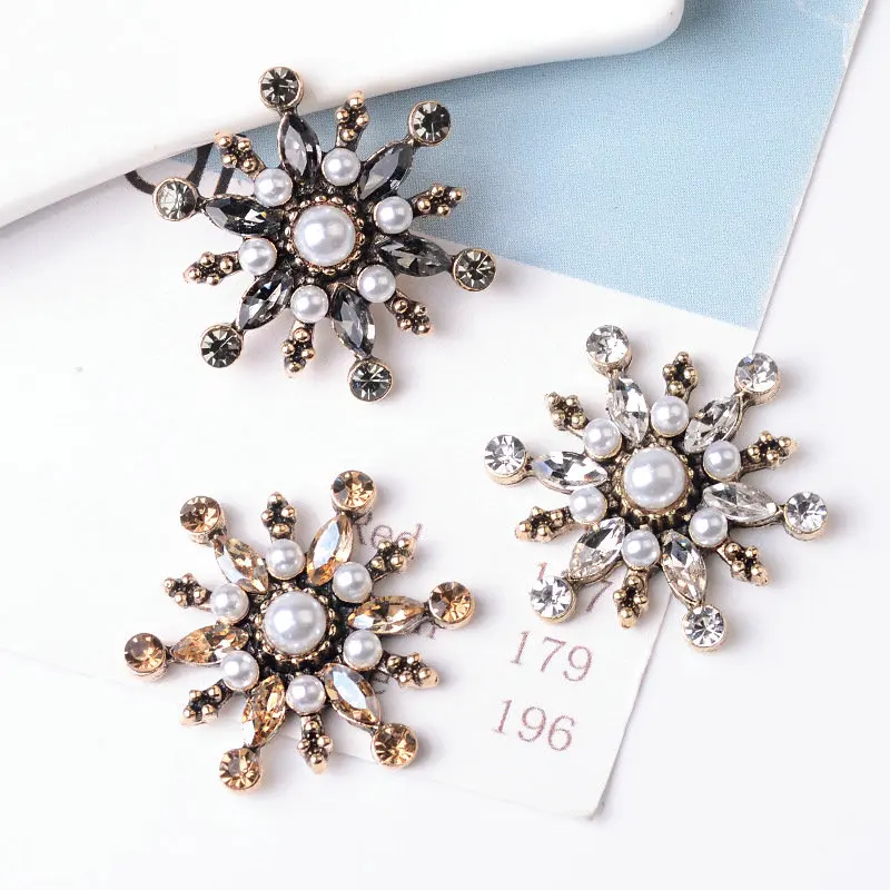 5Pcs/Lot Alloy Creative Rhinestone Gold Pearls Pendant Button Ornaments Jewelry Earrings Choker Hair Bag DIY Accessories | Дом и сад