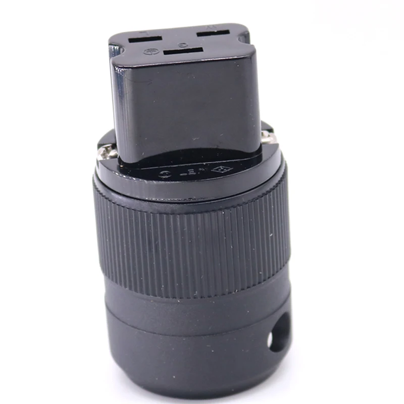 UTB8_pFor5DEXKJk43Oqq6Az3XXaR