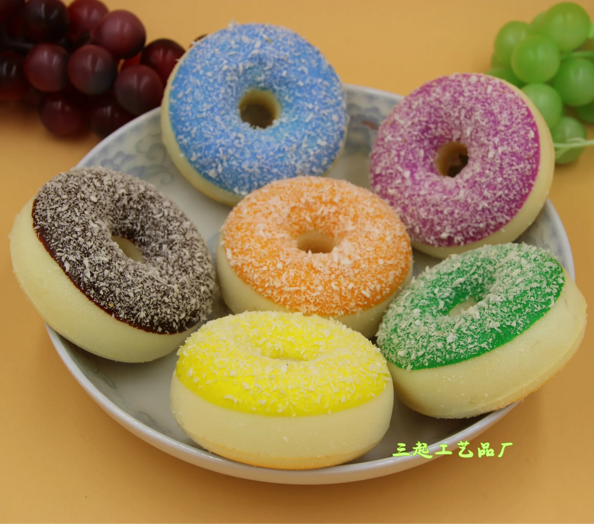 10 Cm Model Memory Foam Small Torch Ice Cream Pu Cake Model Cabinet Home Decoration Show Mobile Phone Pendant