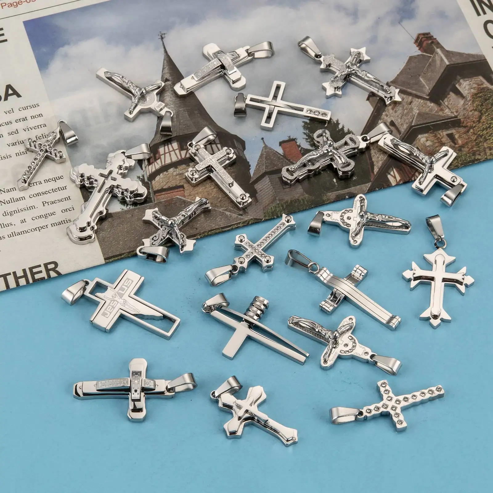 304 Stainless Steel Pendants, with Rhinestone, Mixed Style, Cross, 25~32x15~22x3~5mm, Hole: 9.5x3.5mm