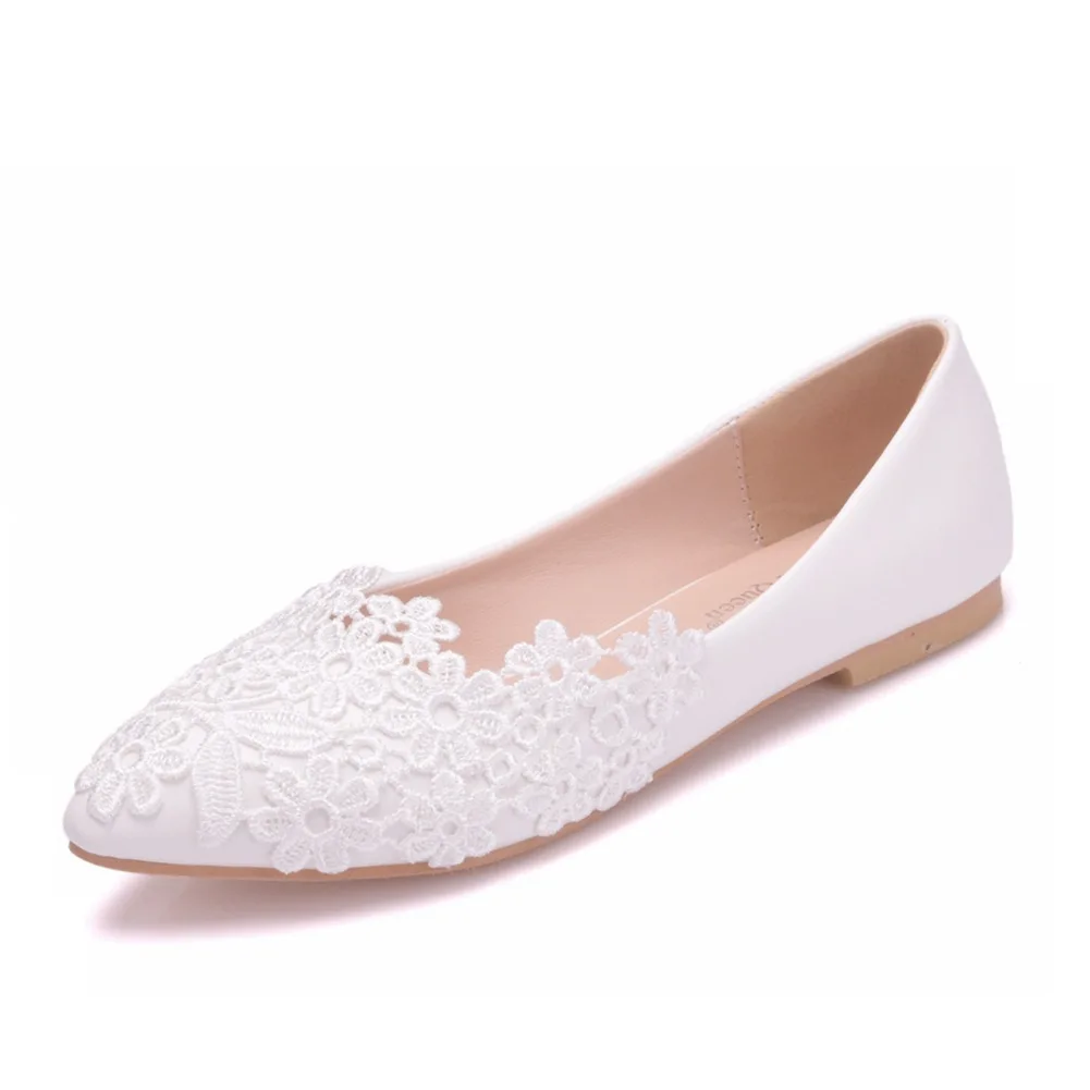 

White Shoes Woman Summer Fashion Ballet Flats Sexy Floral Lace Slip on Shoes Women Pointed Toe Loafers Ladies Shoes Size 34-43