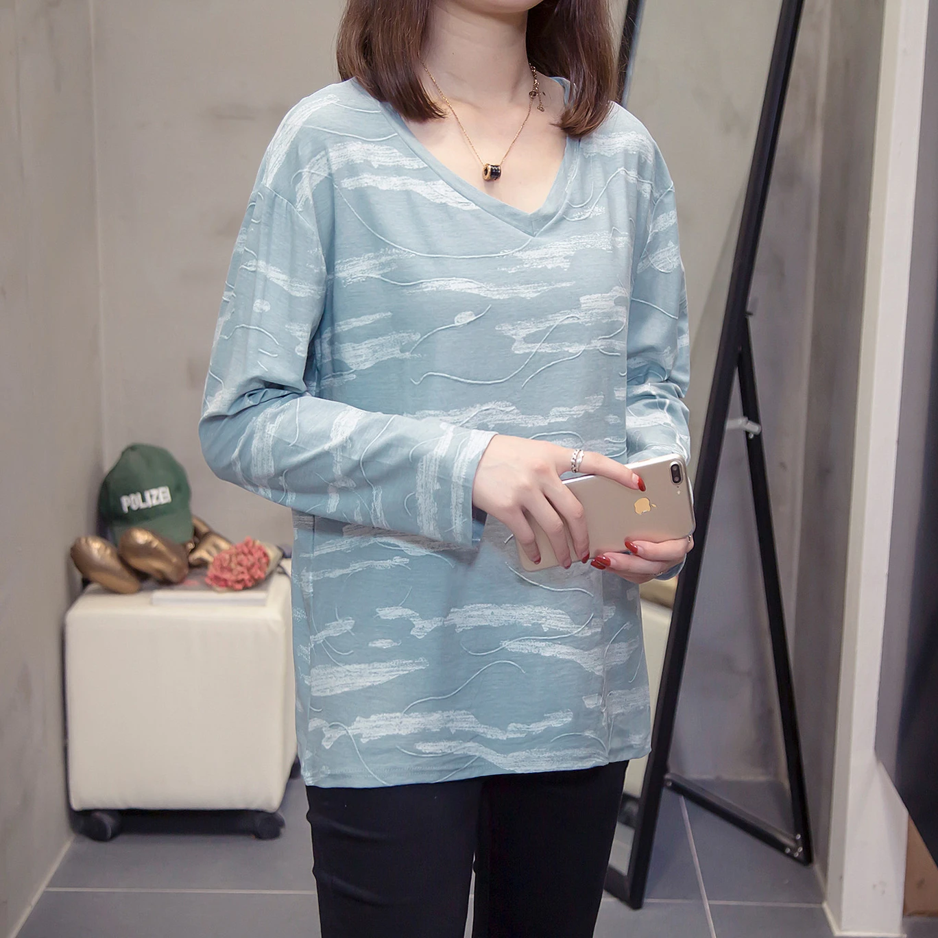 Большие размеры, женские футболки с v-образным вырезом, осень, модная одежда, эстетические топы с длинными рукавами, футболка, негабаритная Корейская Базовая футболка