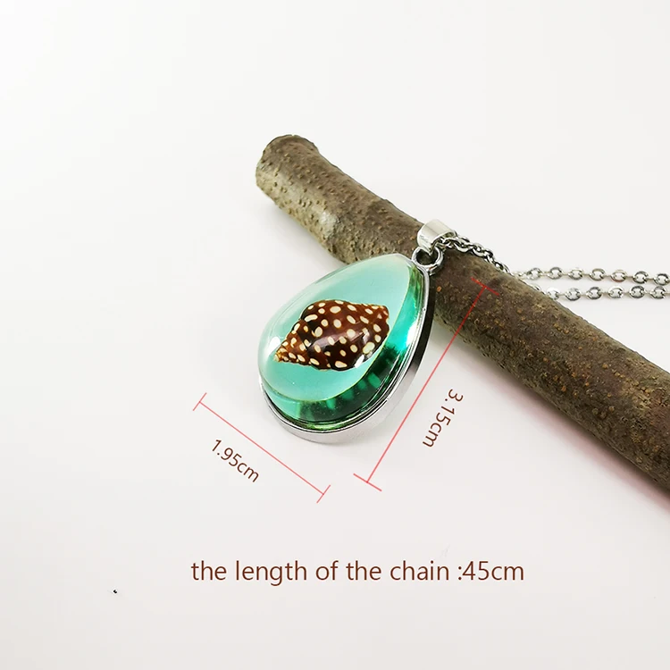 2019 hot selling resin pendant Jewelry genuine shell necklace l Inside clear blue green necklace