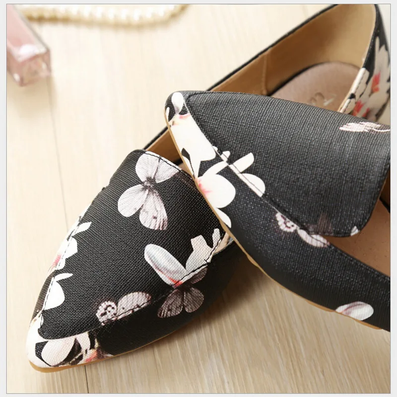 Fashion printing pointed toe loafers women flat heel shoes casual shoe woman Plus size 33-43